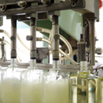 Diferença entre indústria Full Service e Envase. Nesse artigo falamos sobre a diferença entre as indústrias cosmetica